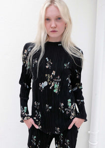 AVA pleated top