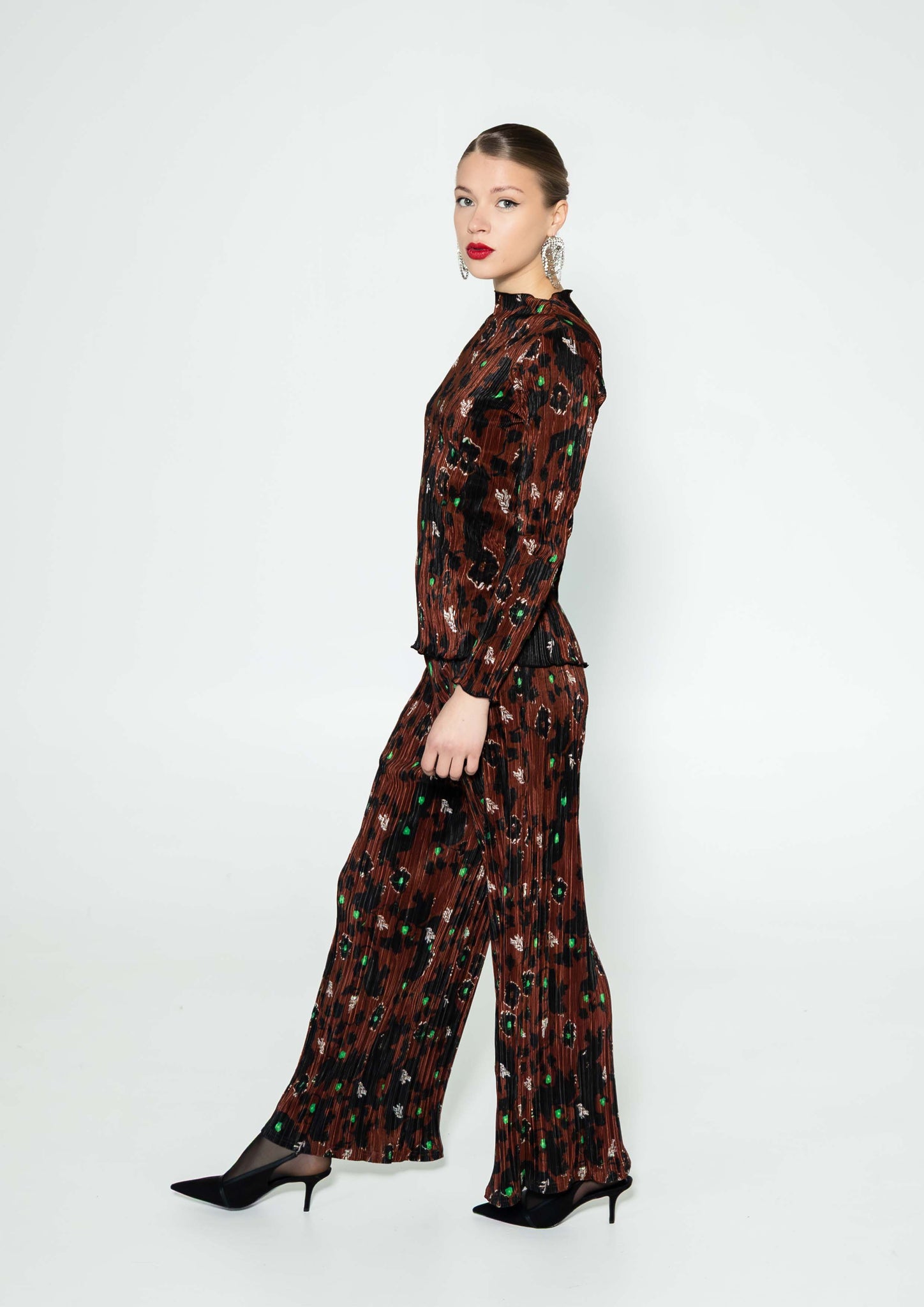 PIA pleated trousers